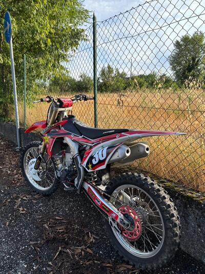 Honda CRF 450 RF (2016) usata