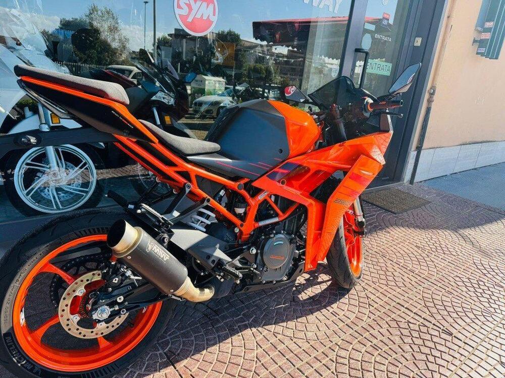 KTM RC 390 (2022 - 25) (15)