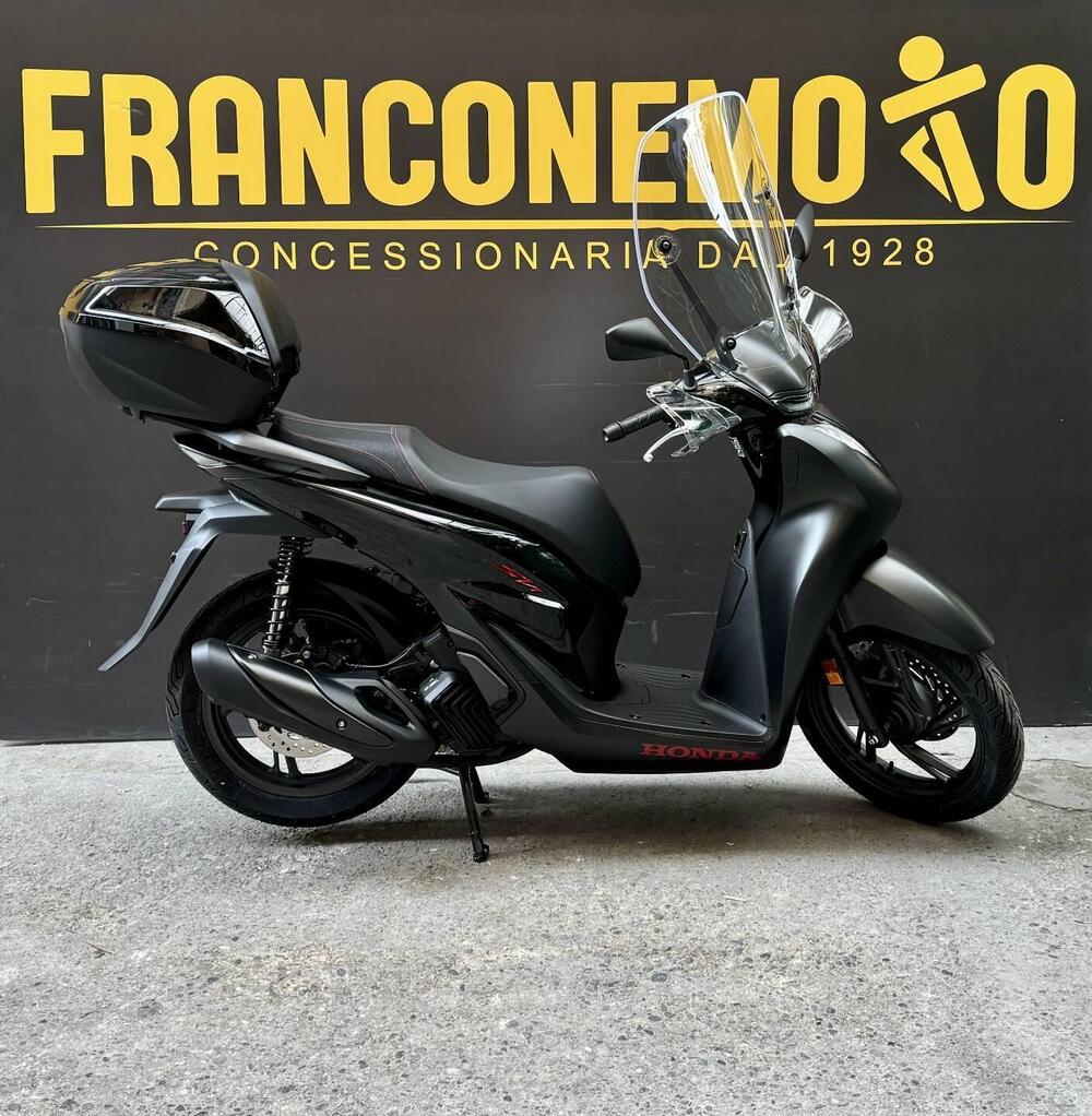 Honda SH 150i Sport (2024 - 25) (3)