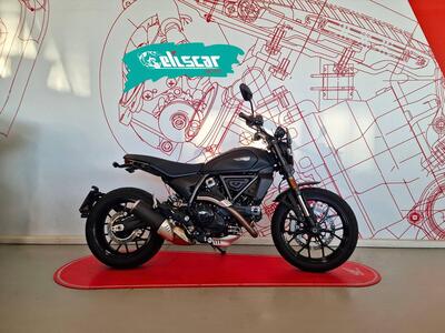 Ducati Scrambler 800 Icon Dark (2025) usata
