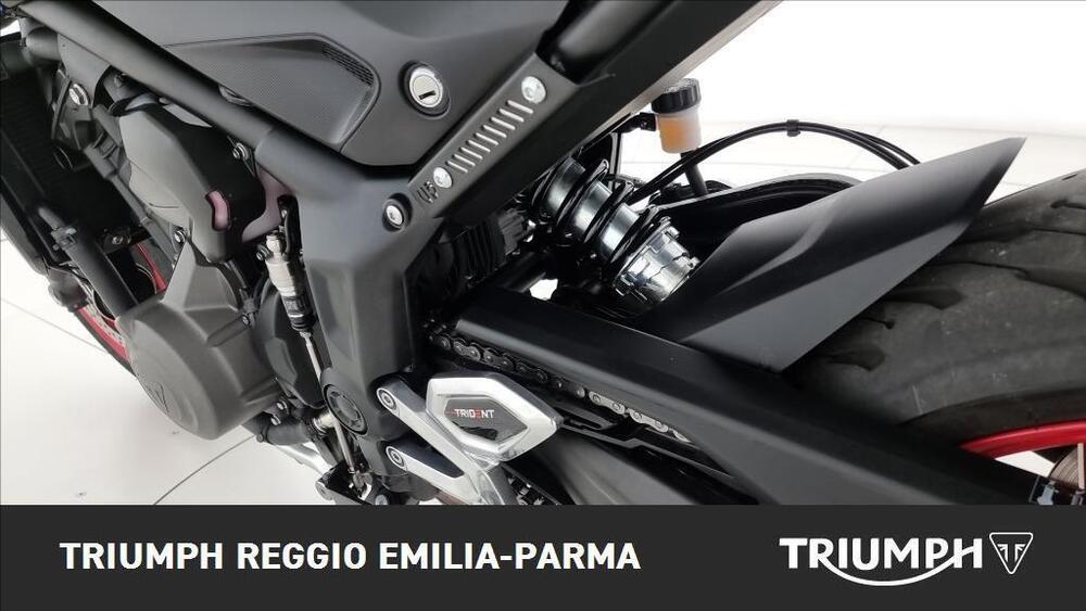 Triumph Trident 660 Triple Tribute Edition (2025) (22)