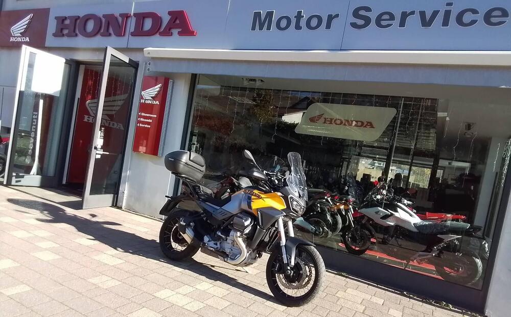 Moto Guzzi Stelvio (2024 - 25) (14)