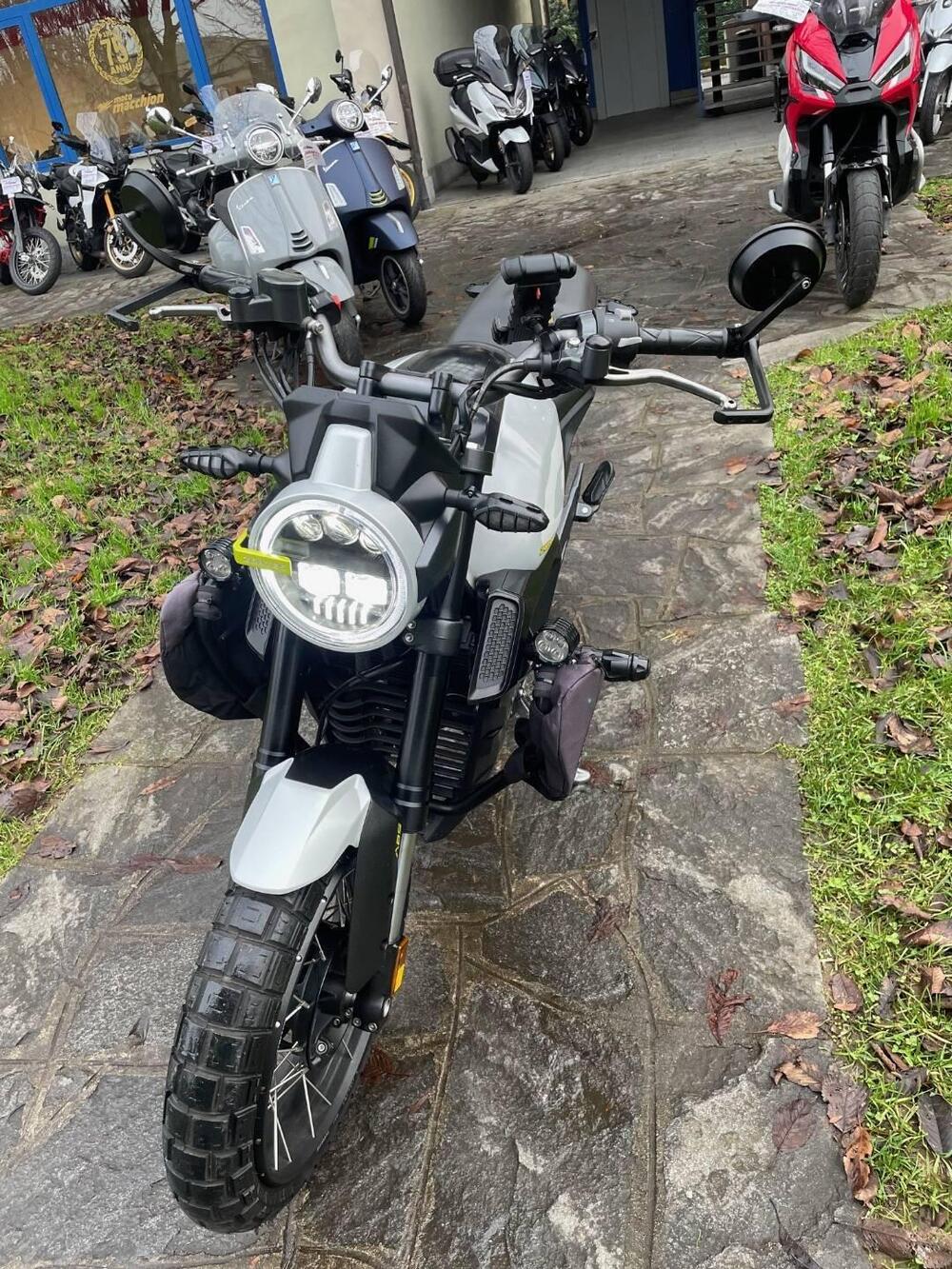 Zontes ZT125-GK (2022 - 25) (3)