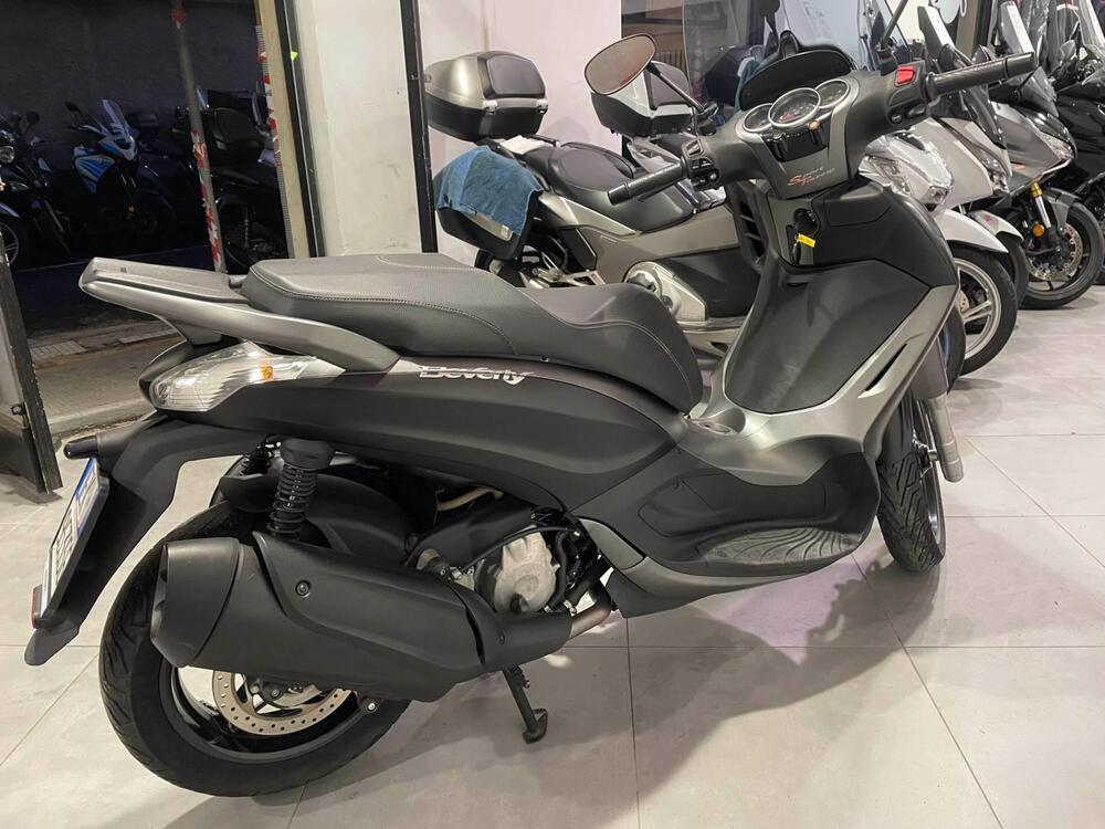 Piaggio Beverly 350 S ABS (2019 - 20) (2)
