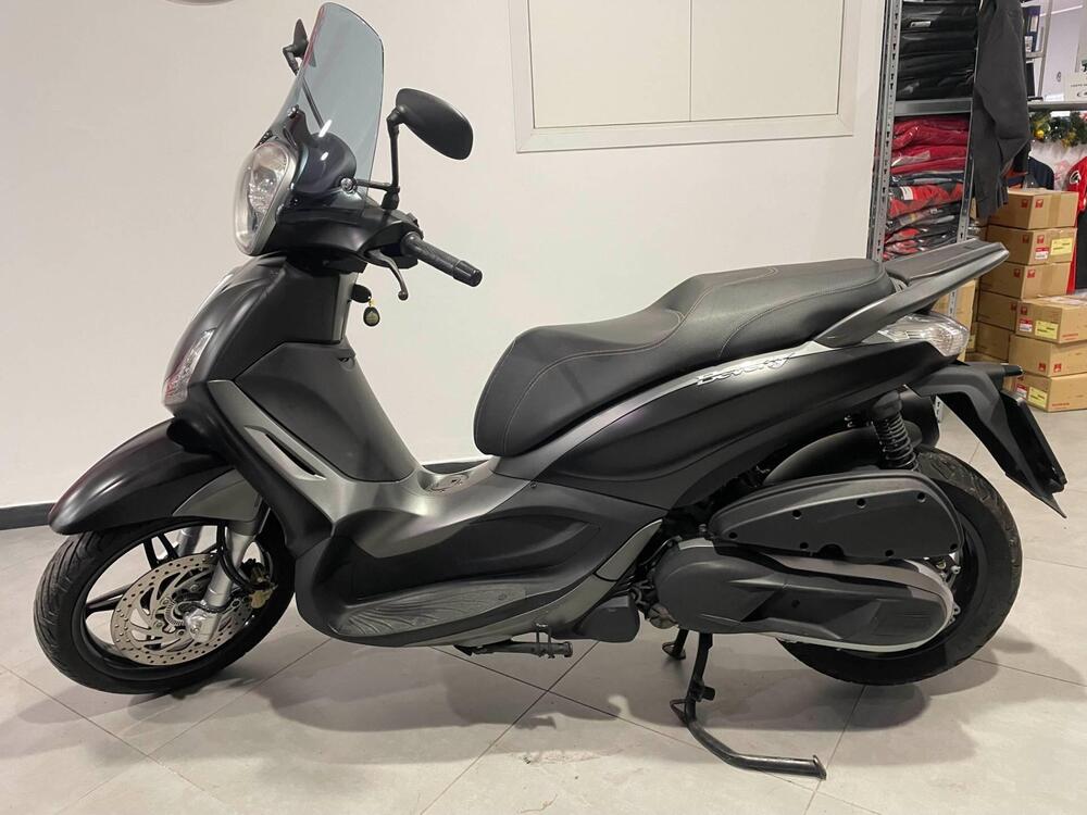 Piaggio Beverly 350 S ABS (2019 - 20) (3)