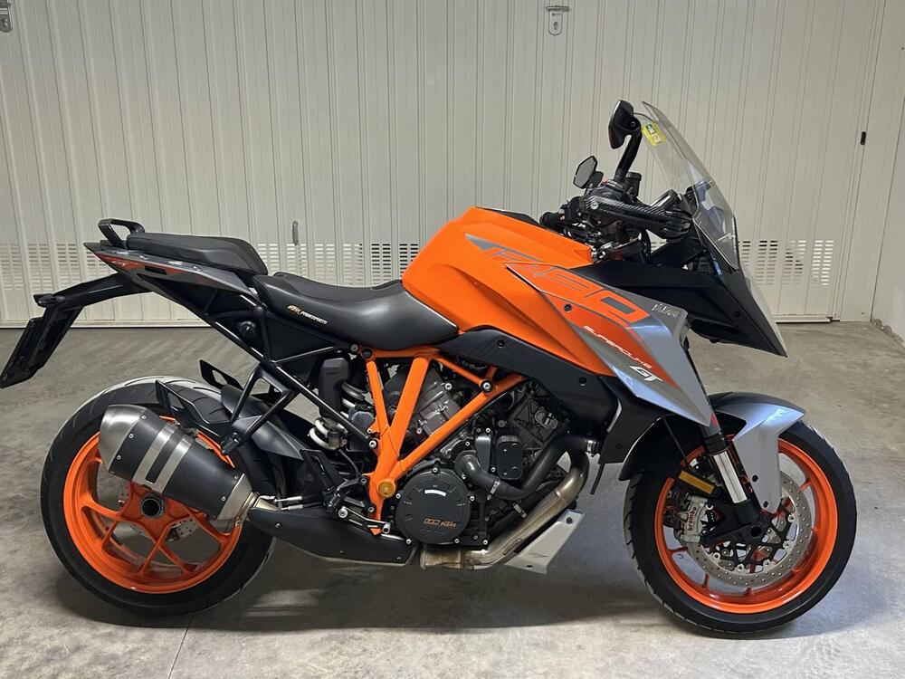 KTM 1290 Super Duke GT ABS (2016 - 18)