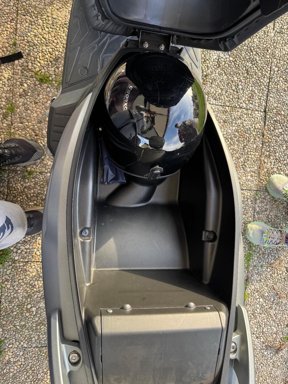 Kymco Agility 125 R16 + (2021 - 25) (10)