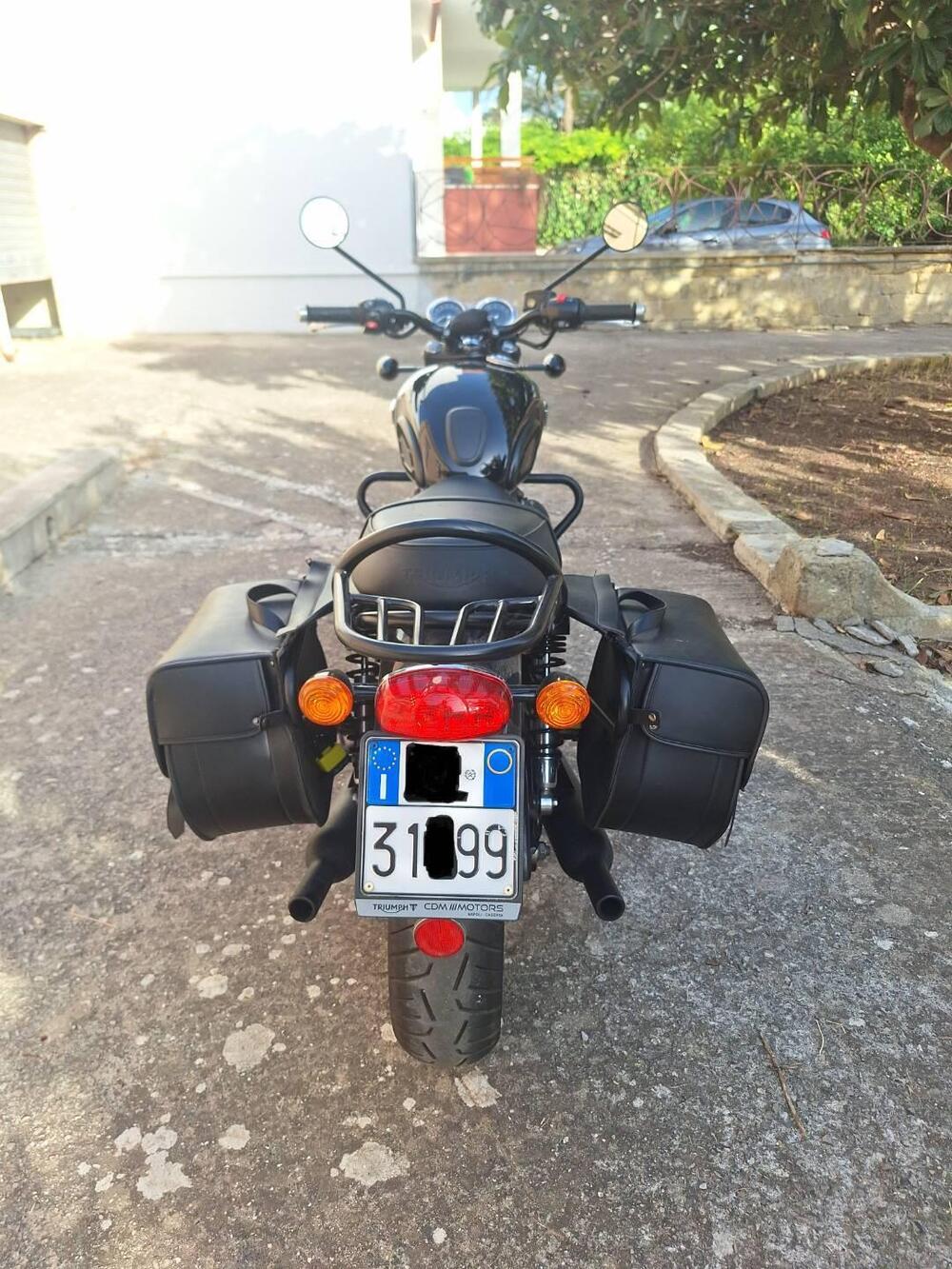 Triumph Bonneville T100 Black (2017 - 20) (3)