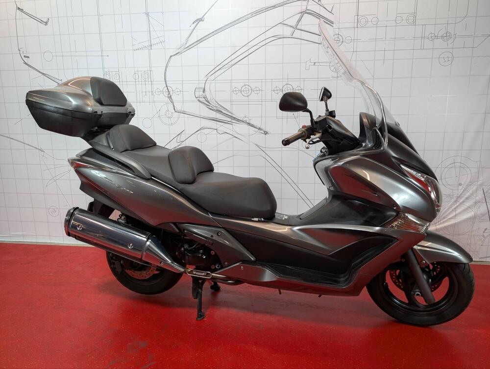 Honda SW-T 400 (2009 - 16)