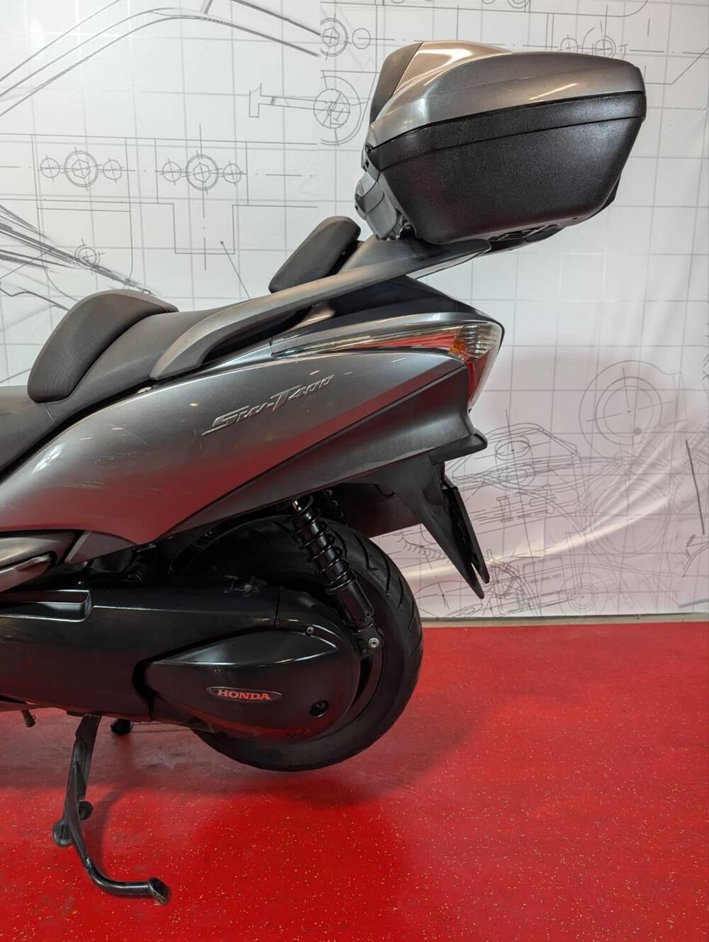 Honda SW-T 400 (2009 - 16) (19)