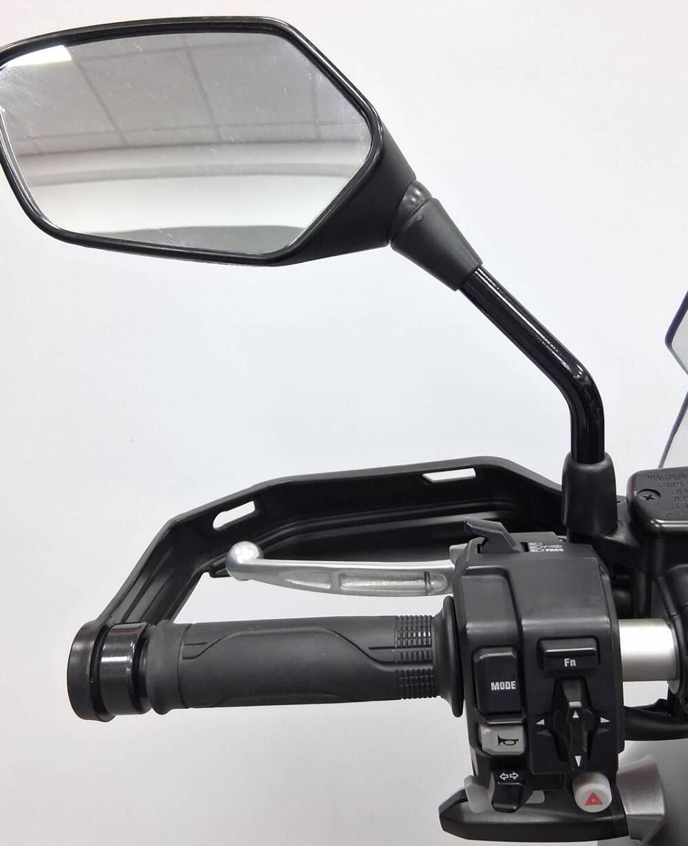 Honda X-ADV 750 DCT (2021 - 24) (5)