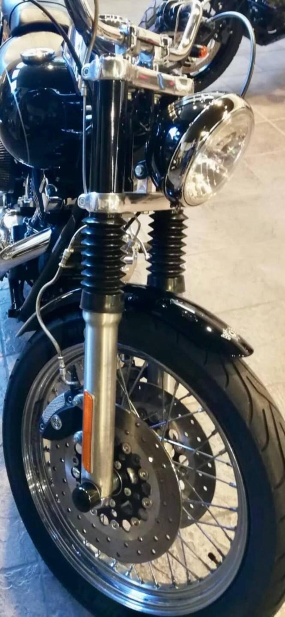 Harley-Davidson 1584 Super Glide Custom (2008 - 13) - FXDC (6)