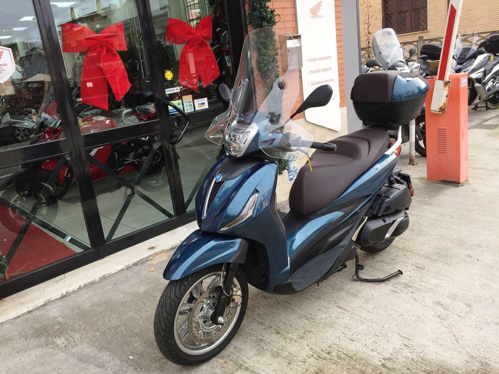 Piaggio Beverly 400 ABS-ASR (2021 - 24) (4)