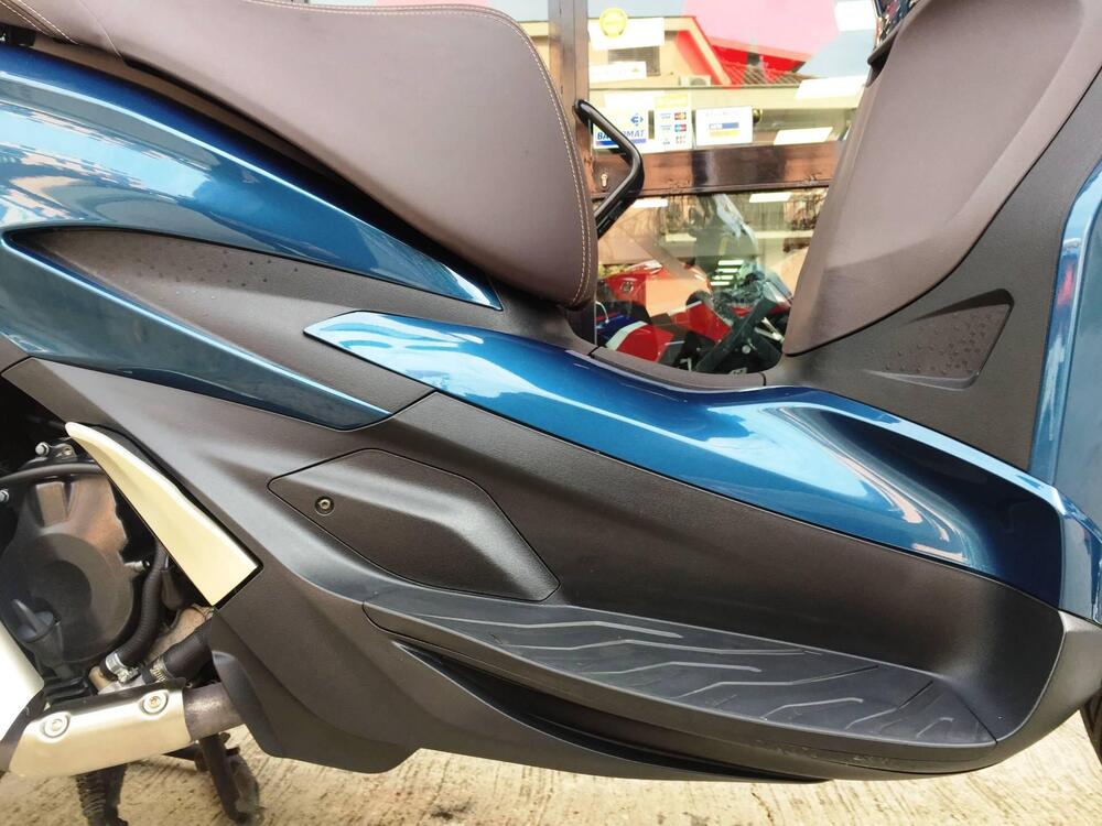 Piaggio Beverly 400 ABS-ASR (2021 - 24) (15)