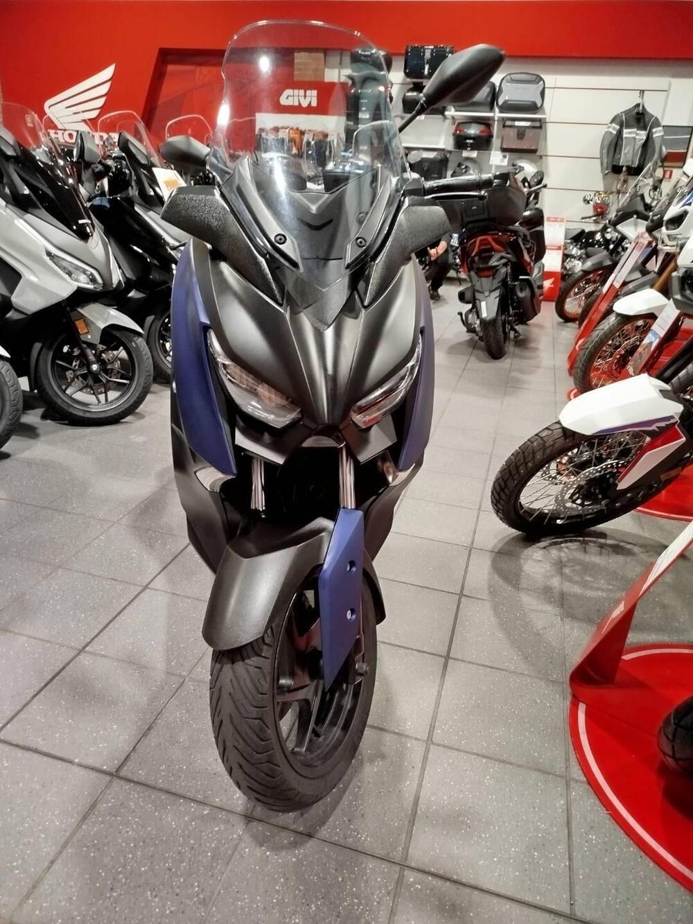 Yamaha X-Max 300 ABS (2017 - 20) (4)