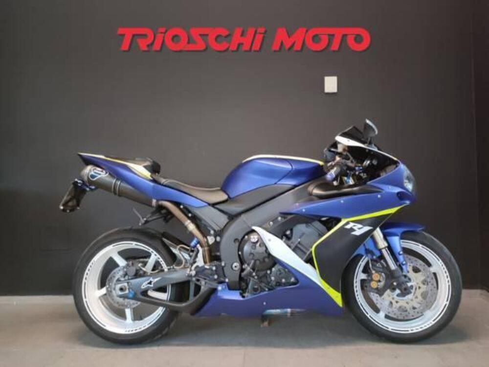 Yamaha YZF R1 (2004 - 05)