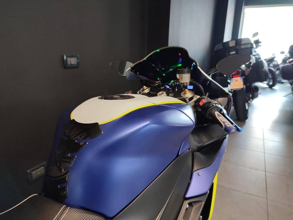 Yamaha YZF R1 (2004 - 05) (6)