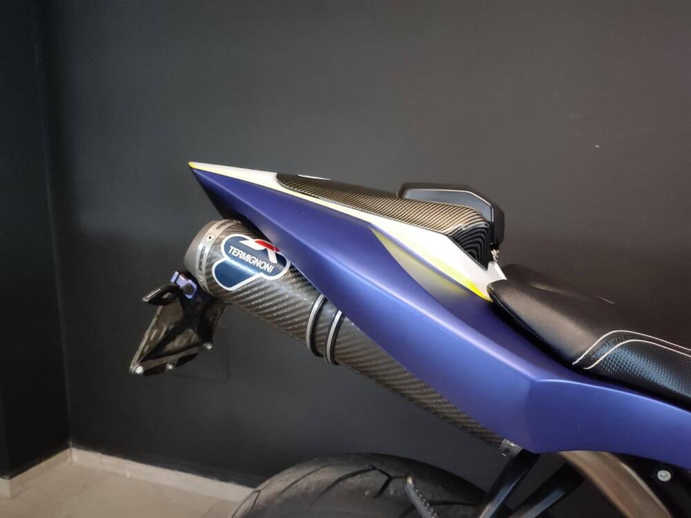 Yamaha YZF R1 (2004 - 05) (7)