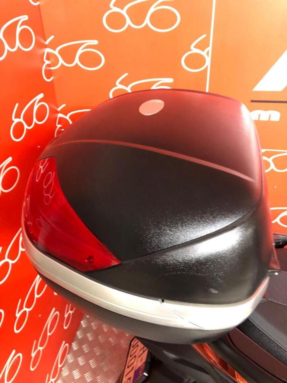 Honda Forza 350 Deluxe (2022 - 24) (7)