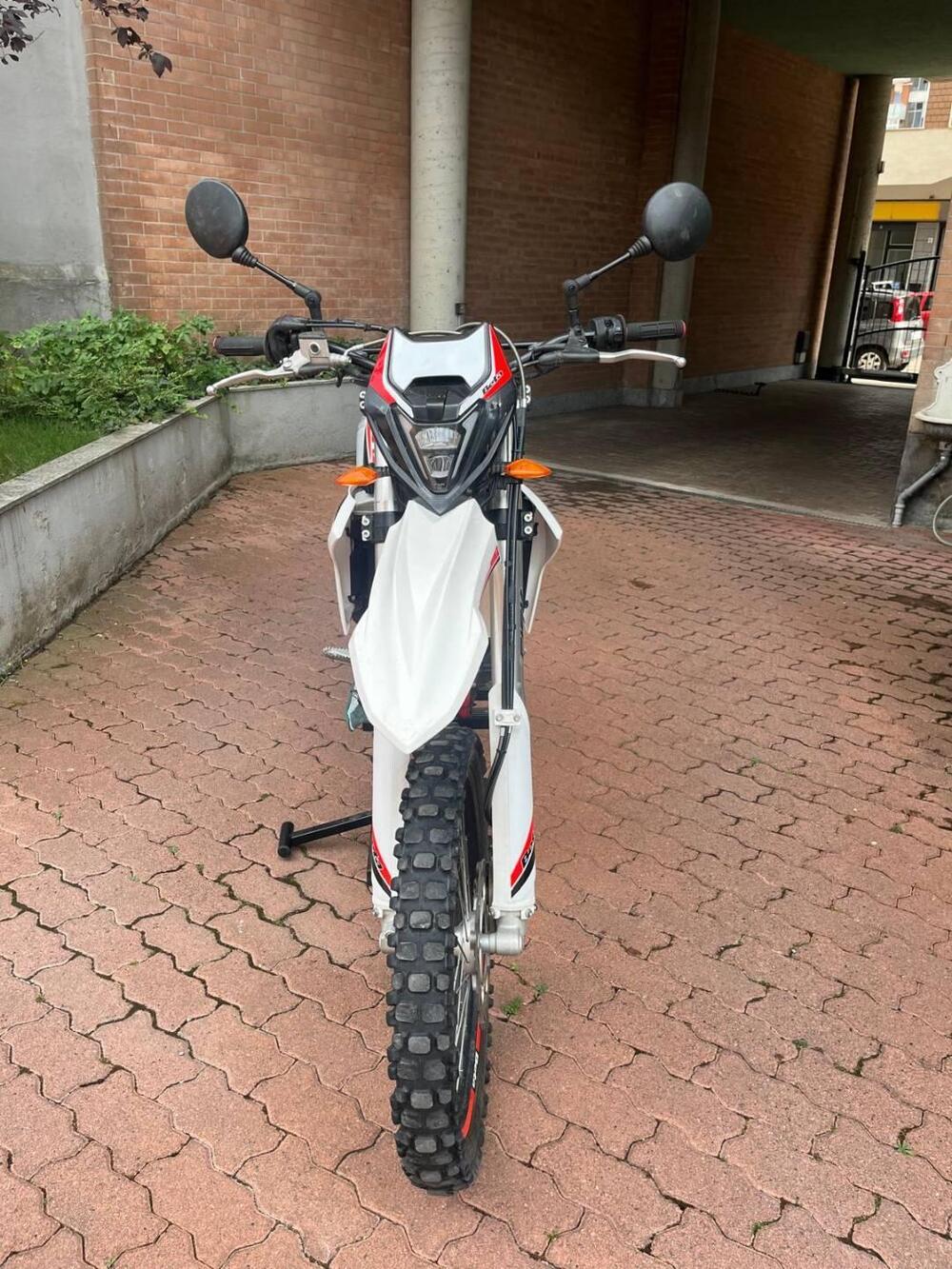 Betamotor RR 125 4T Enduro LC (2021 - 23) (2)