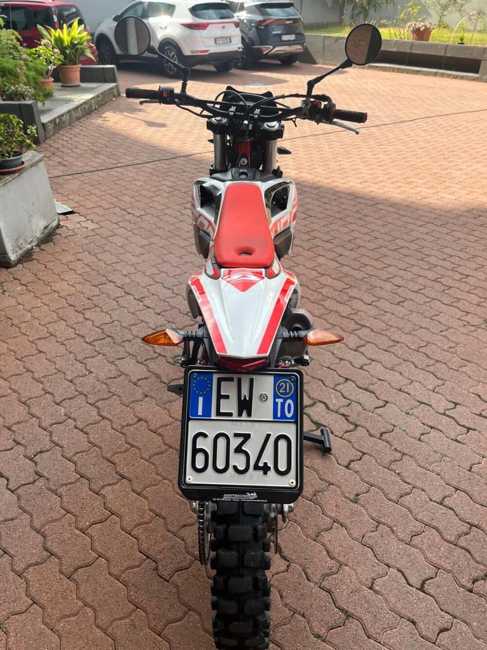 Betamotor RR 125 4T Enduro LC (2021 - 23) (4)