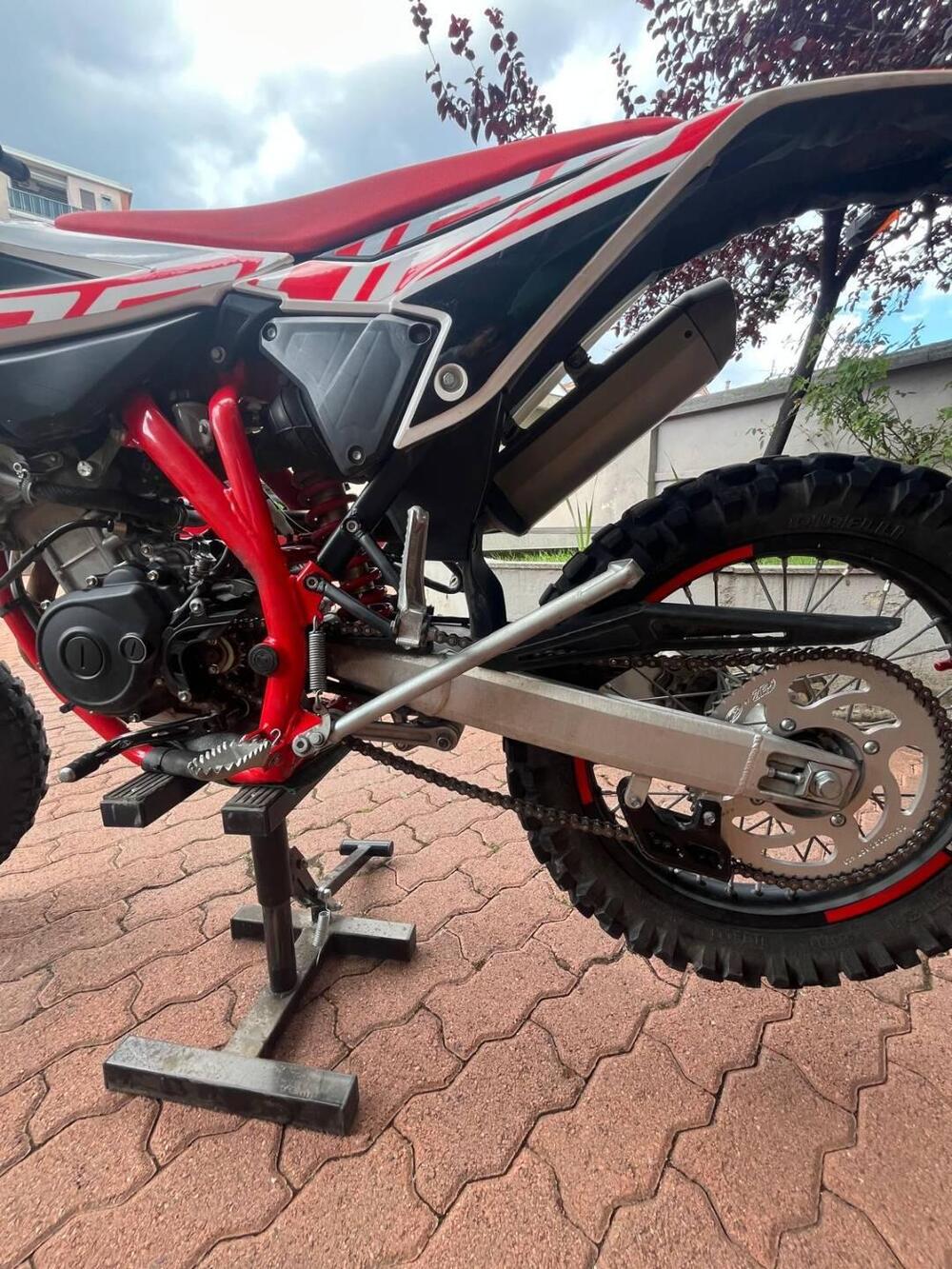 Betamotor RR 125 4T Enduro LC (2021 - 23) (7)