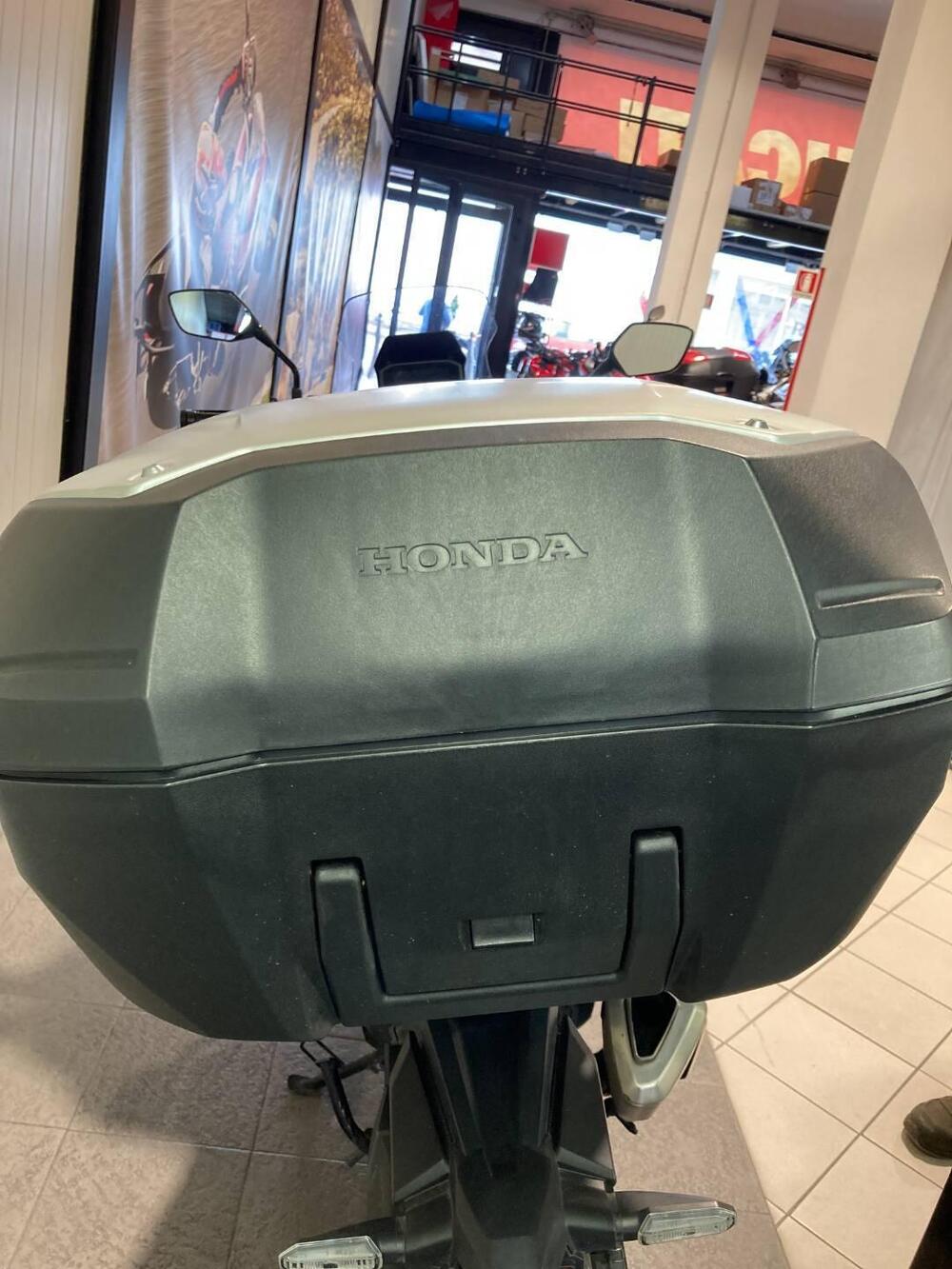 Honda X-ADV 750 DCT Adventure (2021 - 24) (7)