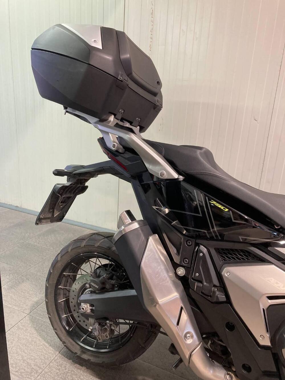 Honda X-ADV 750 DCT Adventure (2021 - 24) (8)