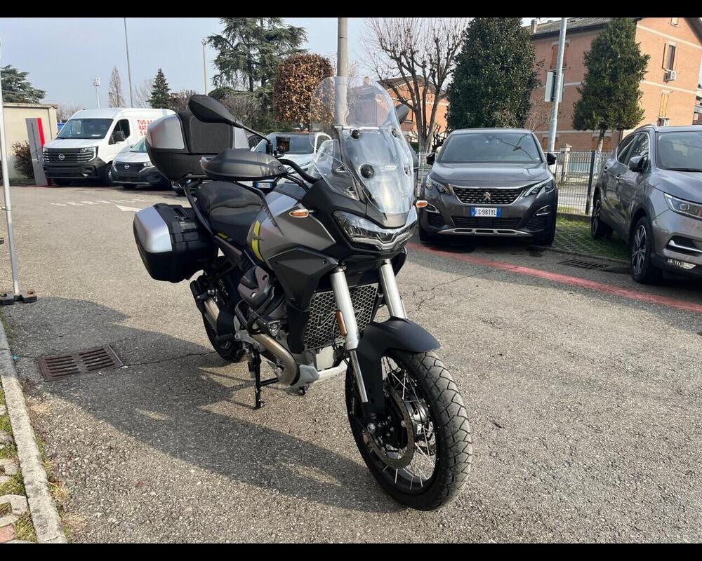 Moto Guzzi Stelvio (2024 - 25) (3)