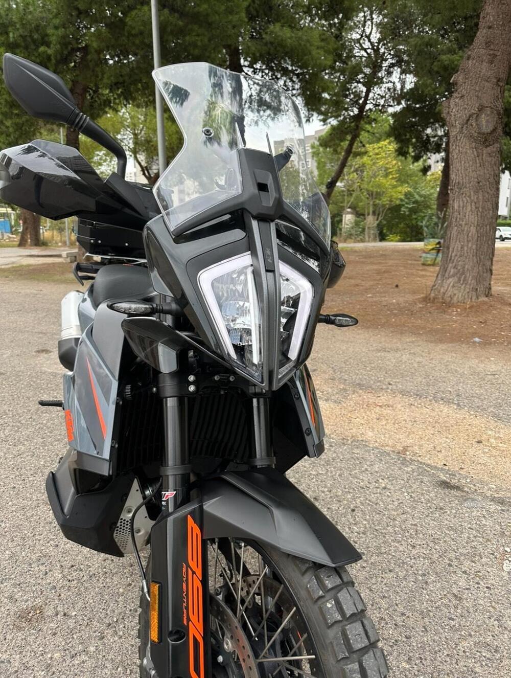 KTM 890 Adventure (2021) (3)