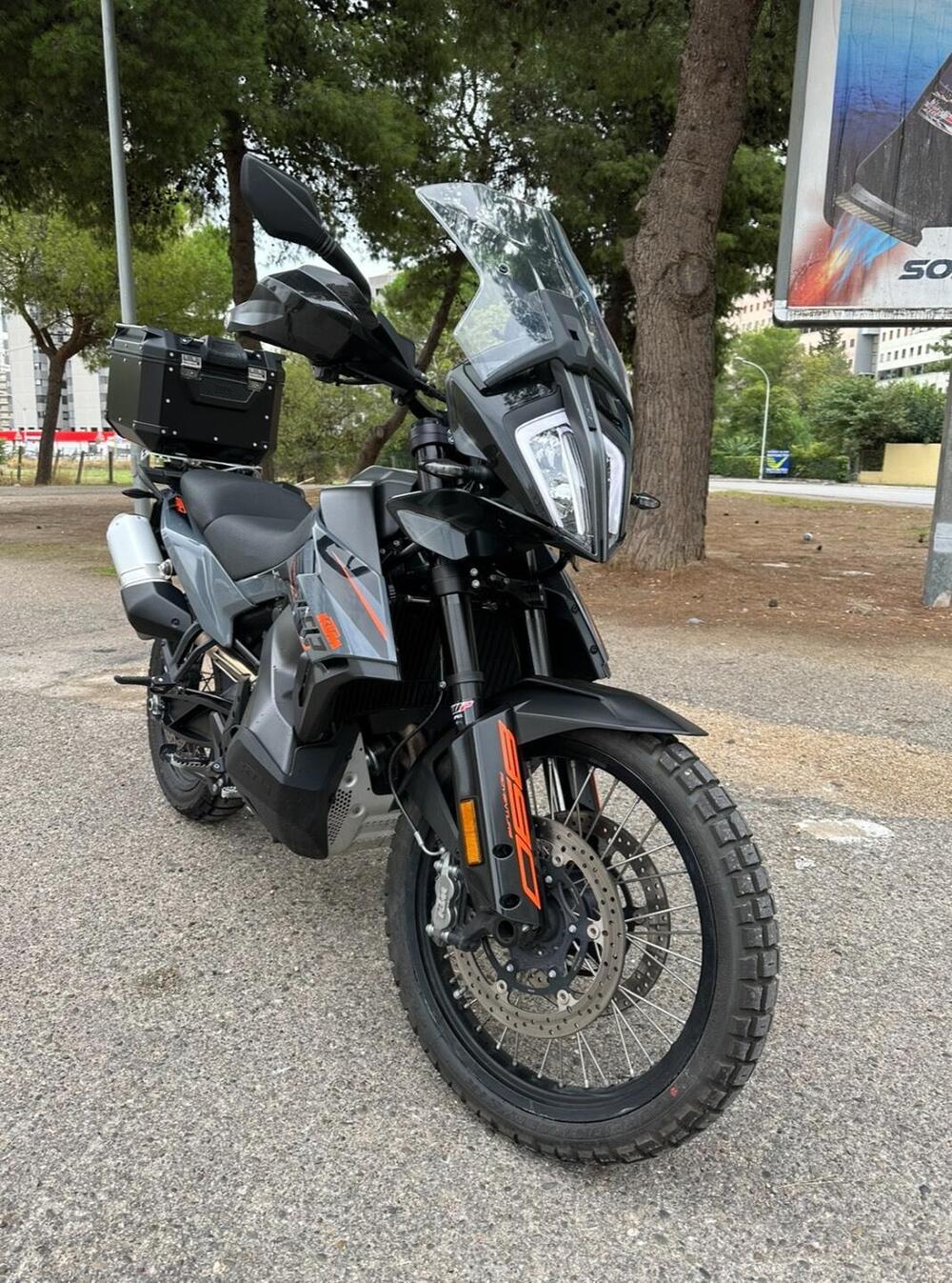 KTM 890 Adventure (2021) (2)