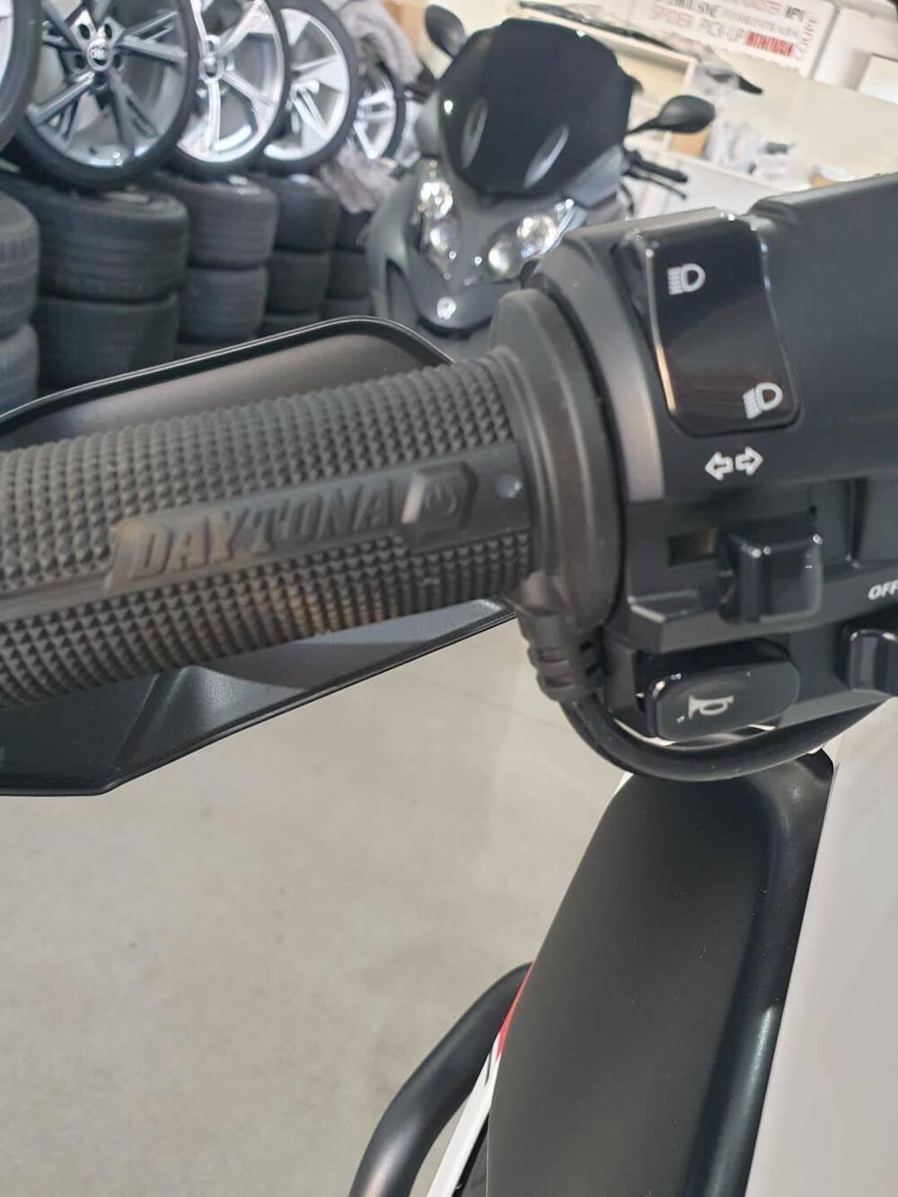 Yamaha Ténéré 700 Rally Edition (2022 - 24) (15)