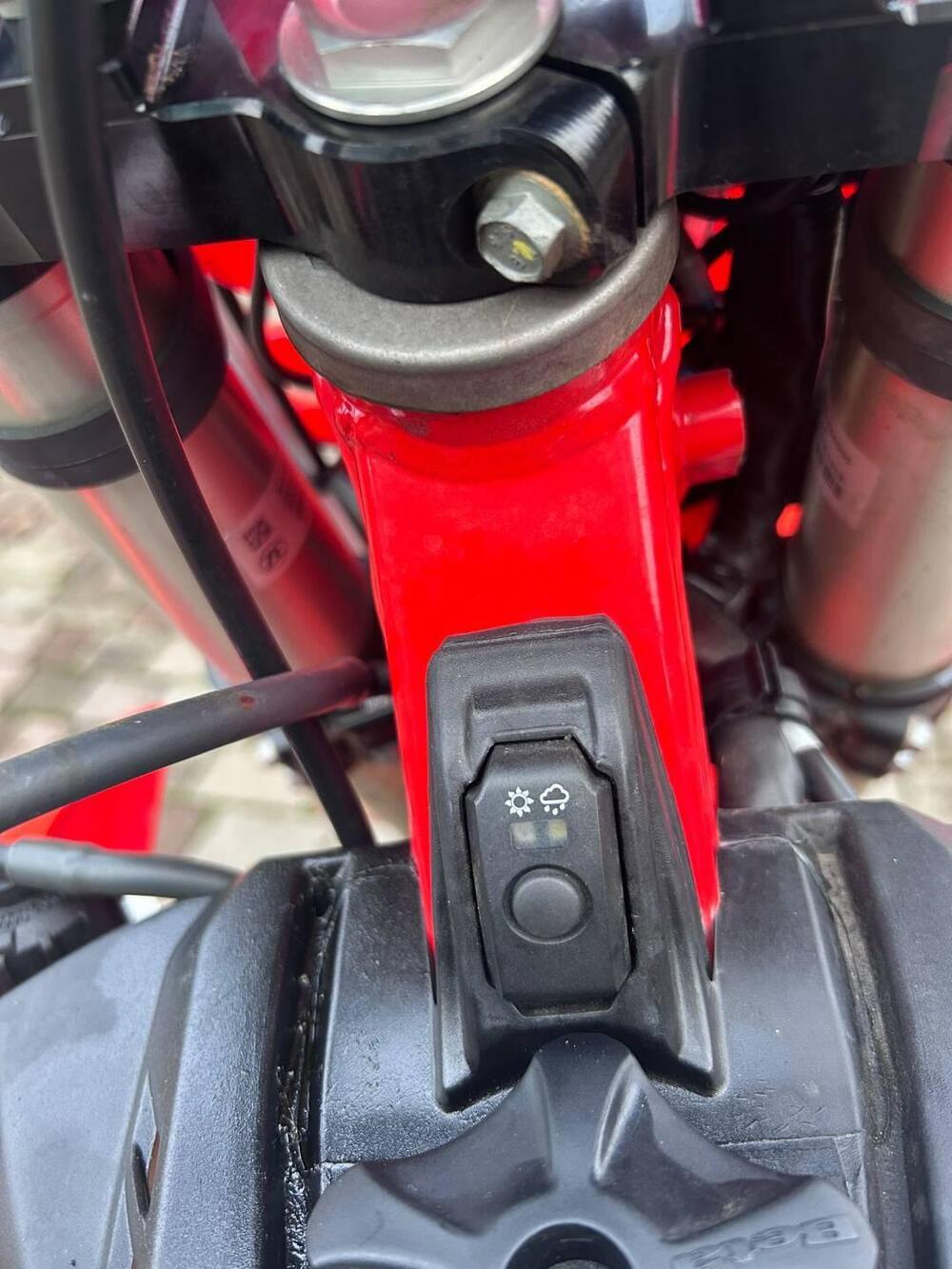 Betamotor RR 125 2T Enduro (2024) (5)