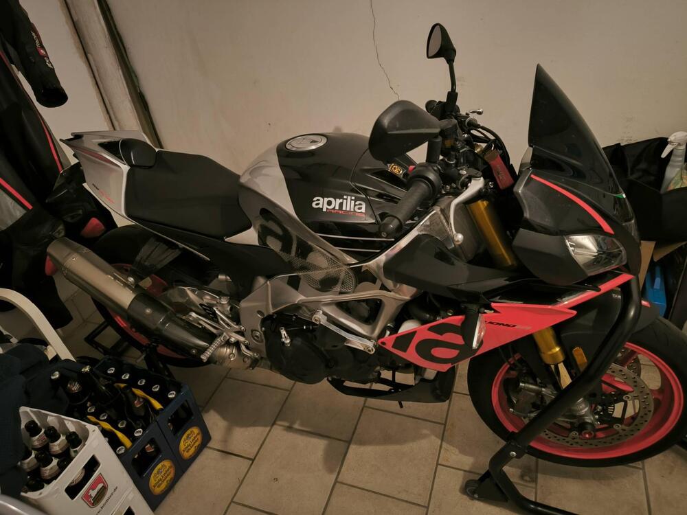 Aprilia Tuono V4 Factory (2019 - 20) (2)