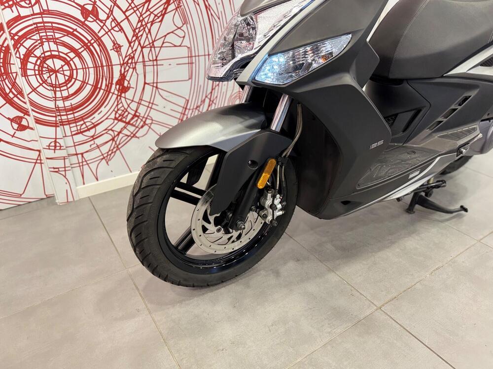 Kymco Agility 125 R16 + (2021 - 25) (13)