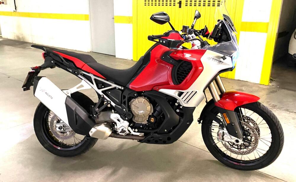 MV Agusta LXP Enduro Veloce (2024 - 25) (2)