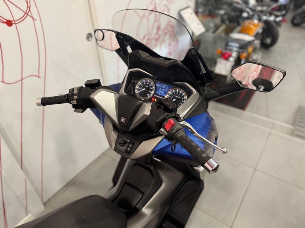 Honda Forza 350 (2022 - 24) (8)