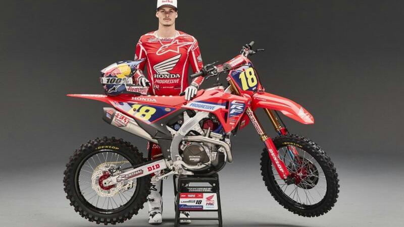 AMA Supercross: Jett Lawrence operato al piede, stop di almeno tre mesi
