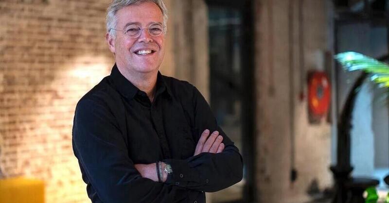 L'ex CEO di Lynk &amp; Co svela perch&eacute; l'industria auto frena sull'elettrico