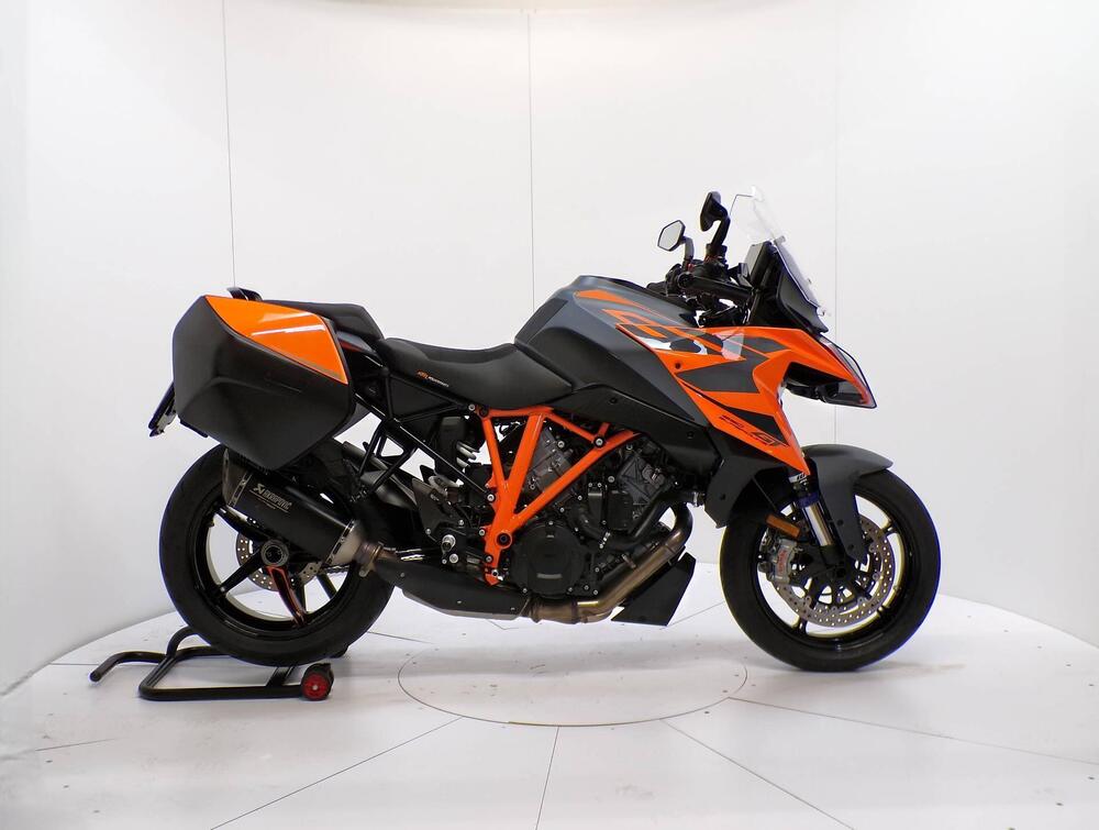 KTM 1290 Super Duke GT (2022 - 25)