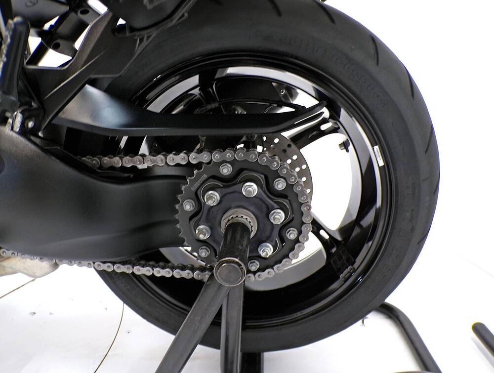 KTM 1290 Super Duke GT (2022 - 25) (11)