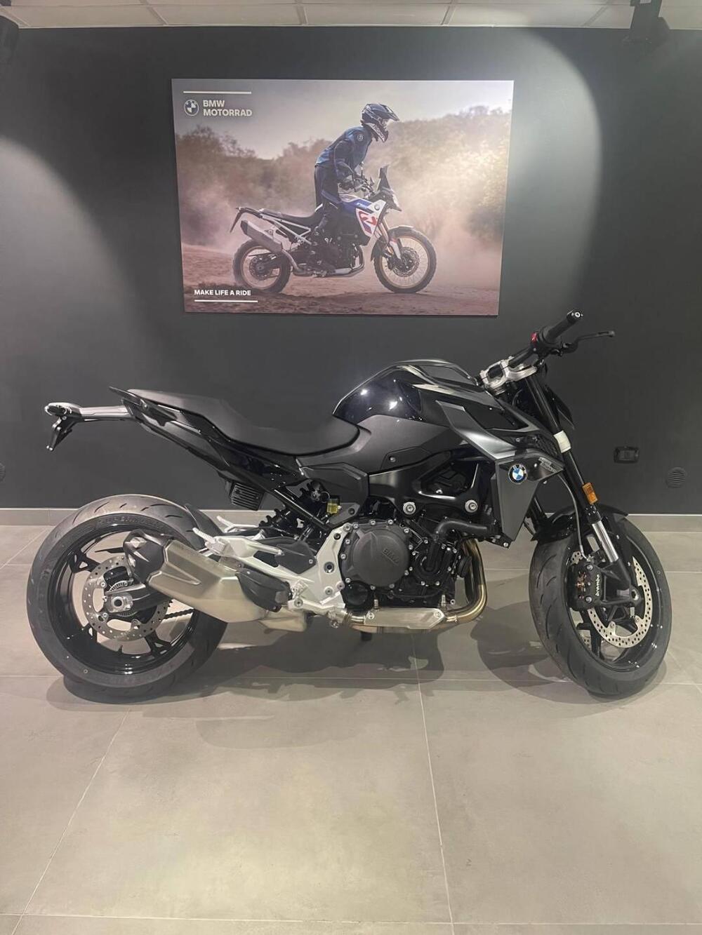 Bmw F 900 R (2025) (2)