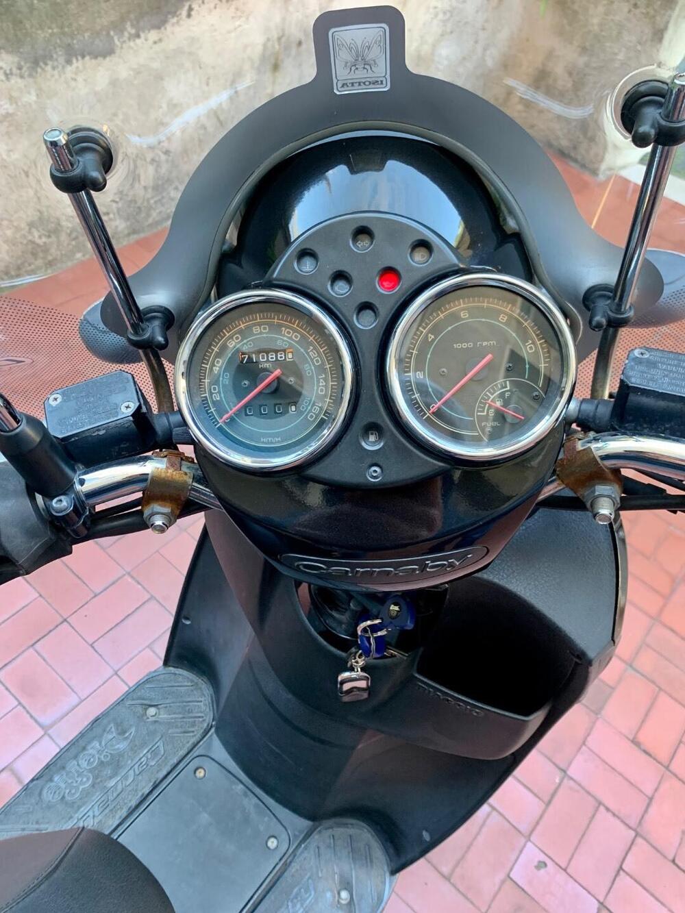 Piaggio Carnaby Cruiser 300 (2008 - 13) (3)