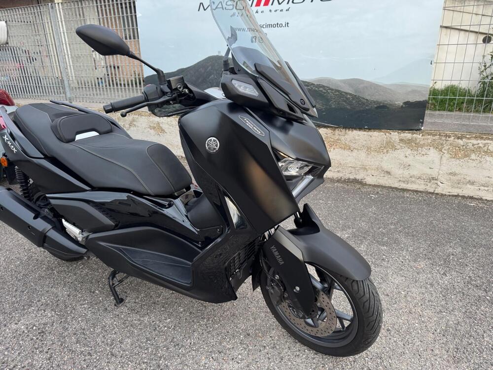 Yamaha X-Max 300 Tech Max (2021 - 24) (2)