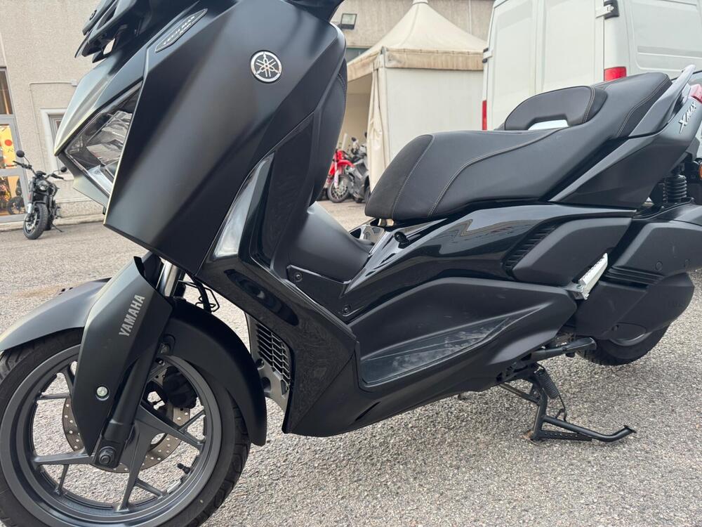 Yamaha X-Max 300 Tech Max (2021 - 24) (4)