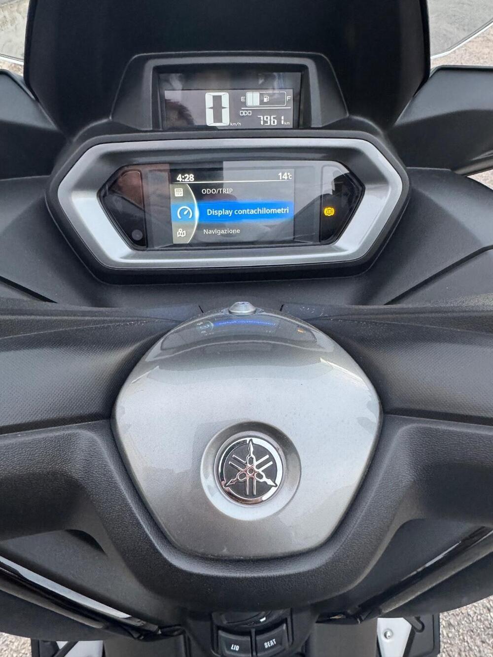 Yamaha X-Max 300 Tech Max (2021 - 24) (7)