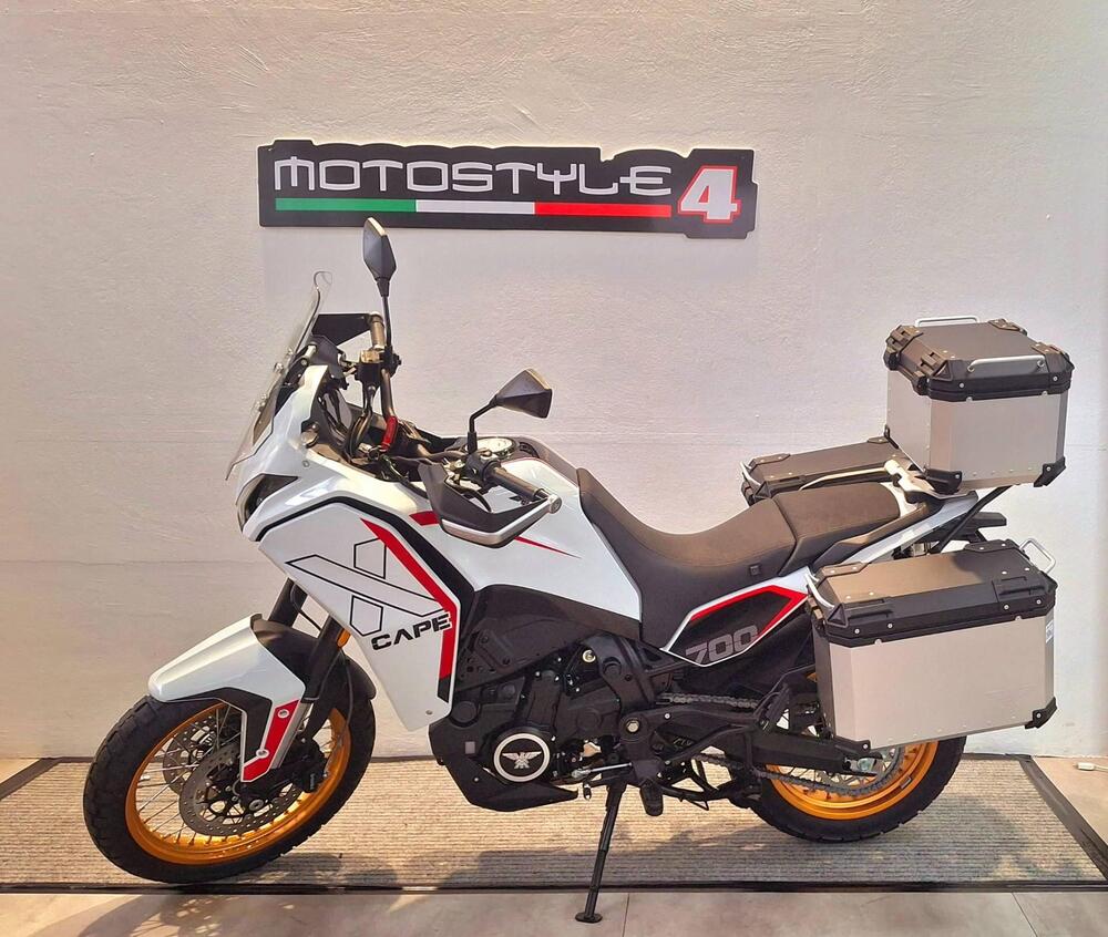 Moto Morini X-Cape 700 Gold Edition (2025 - 26) (2)