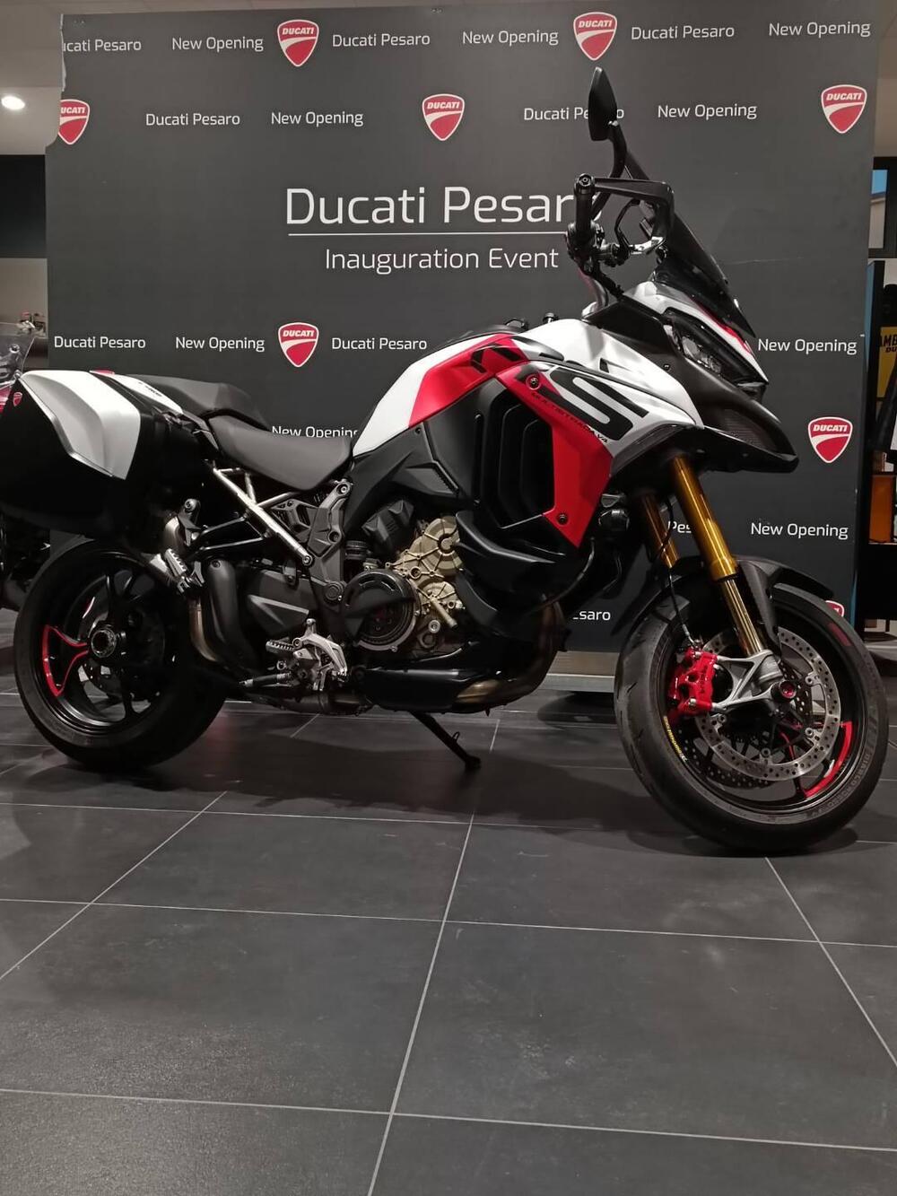 Ducati Multistrada V4 RS (2024 - 25) (4)