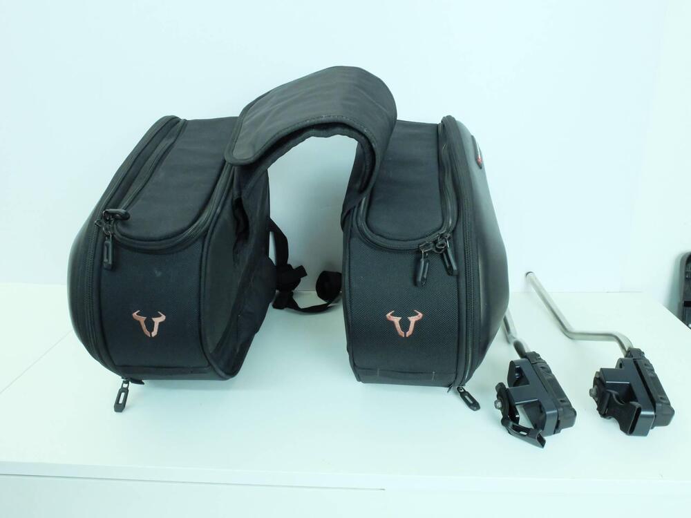 Set borse laterali SW Motech Triumph Street TRiple Sw-Motech (2)