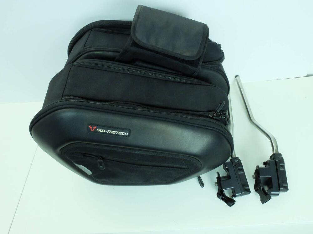 Set borse laterali SW Motech Triumph Street TRiple Sw-Motech (7)